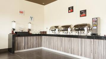 Free daily buffet breakfast