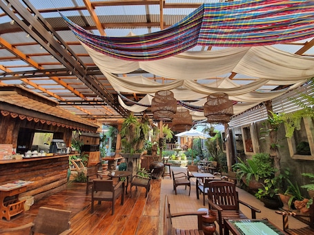 Televisión de pantalla plana