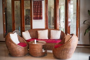 Televisión de pantalla plana