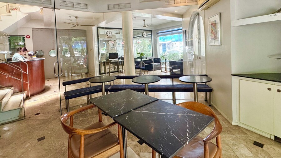 The Clipper Hotel, Makati