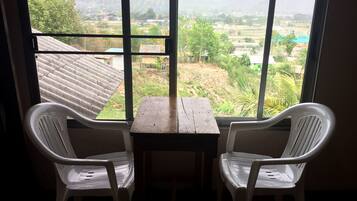 Standard Double AirCon with Private Bathroom | Room amenity