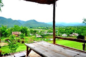 View from property - Tony Guesthouse (Pai)