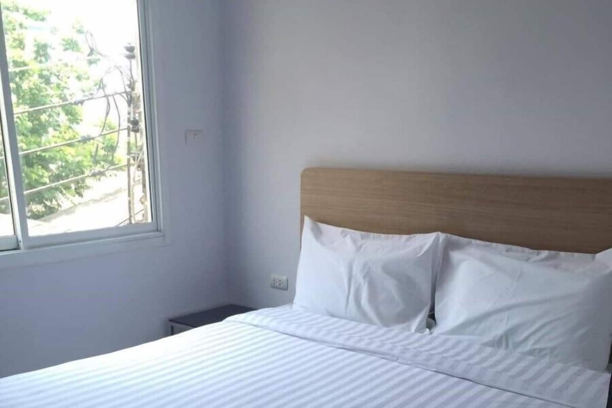 Studio Room (No Balcony) Apartment
