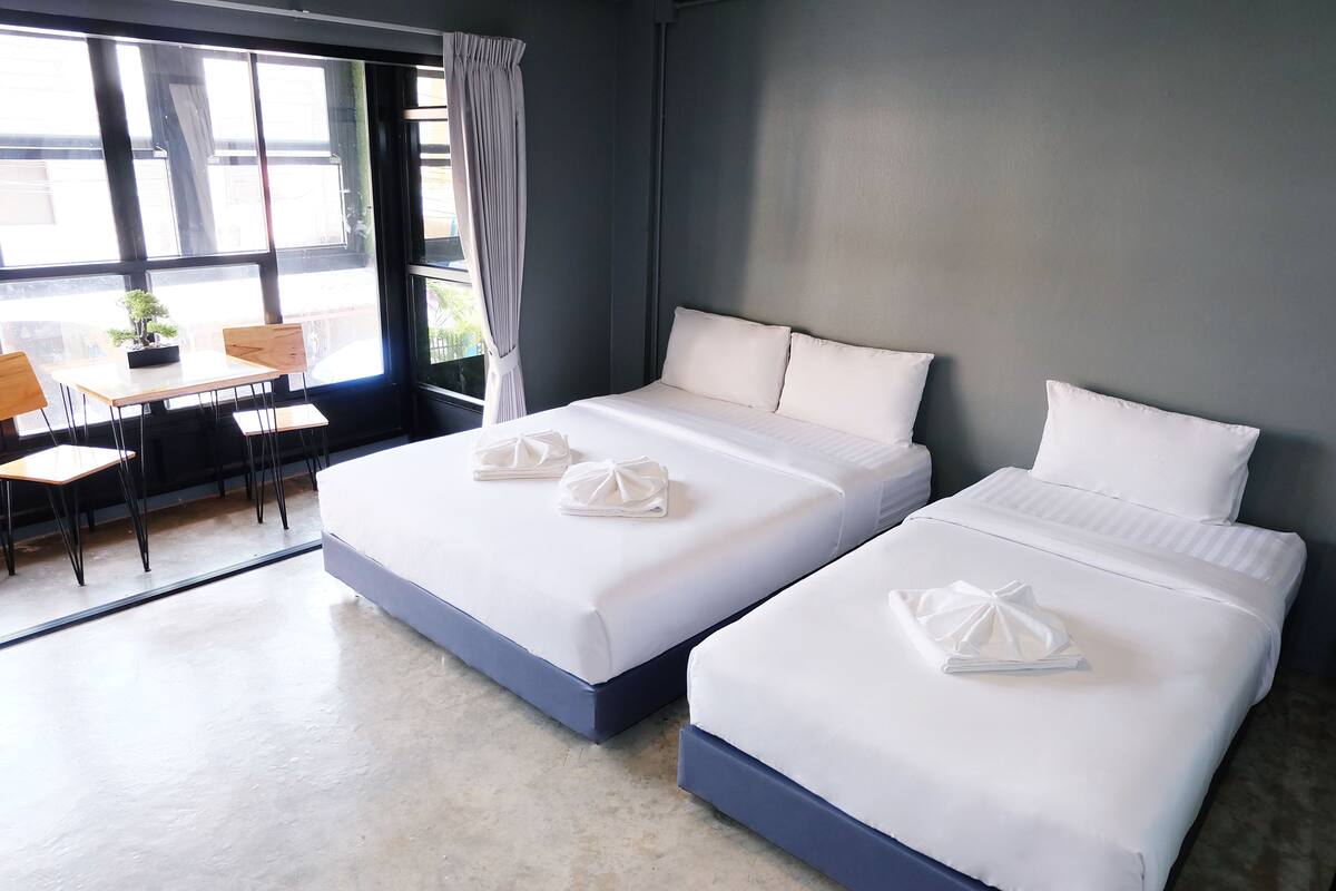 Triple Room