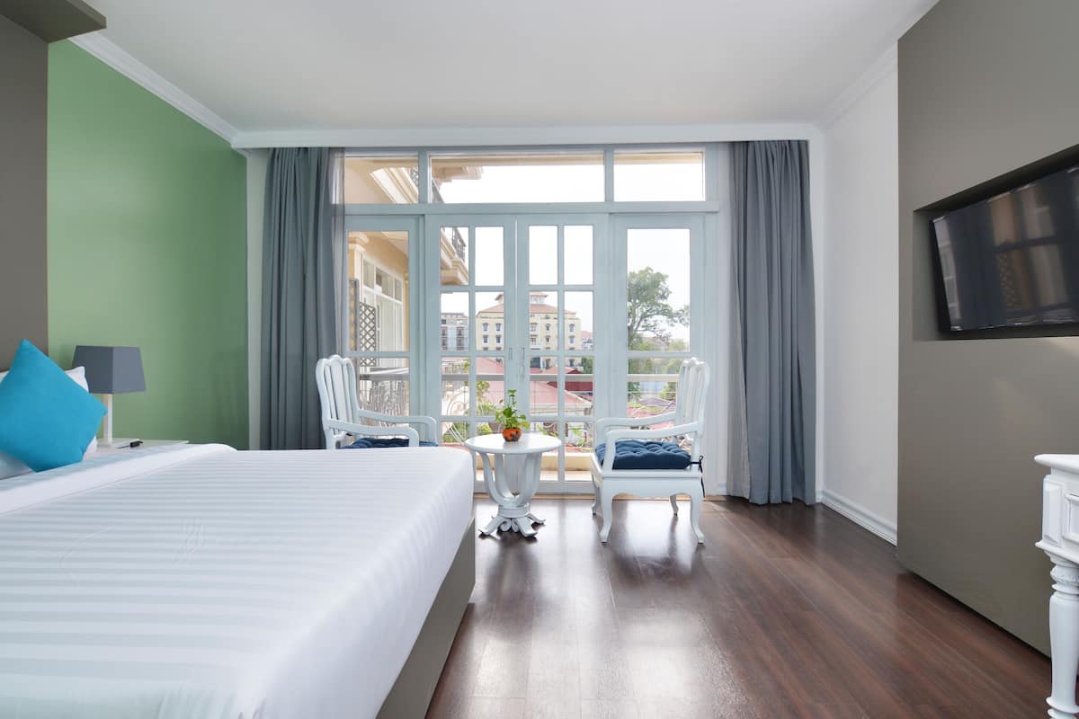 1 bedroom, minibar, in-room safe, desk