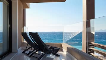 Suíte premium, 2 quartos | Vista para praia/oceano