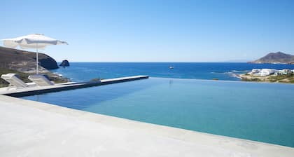 Milos Breeze Boutique Hotel
