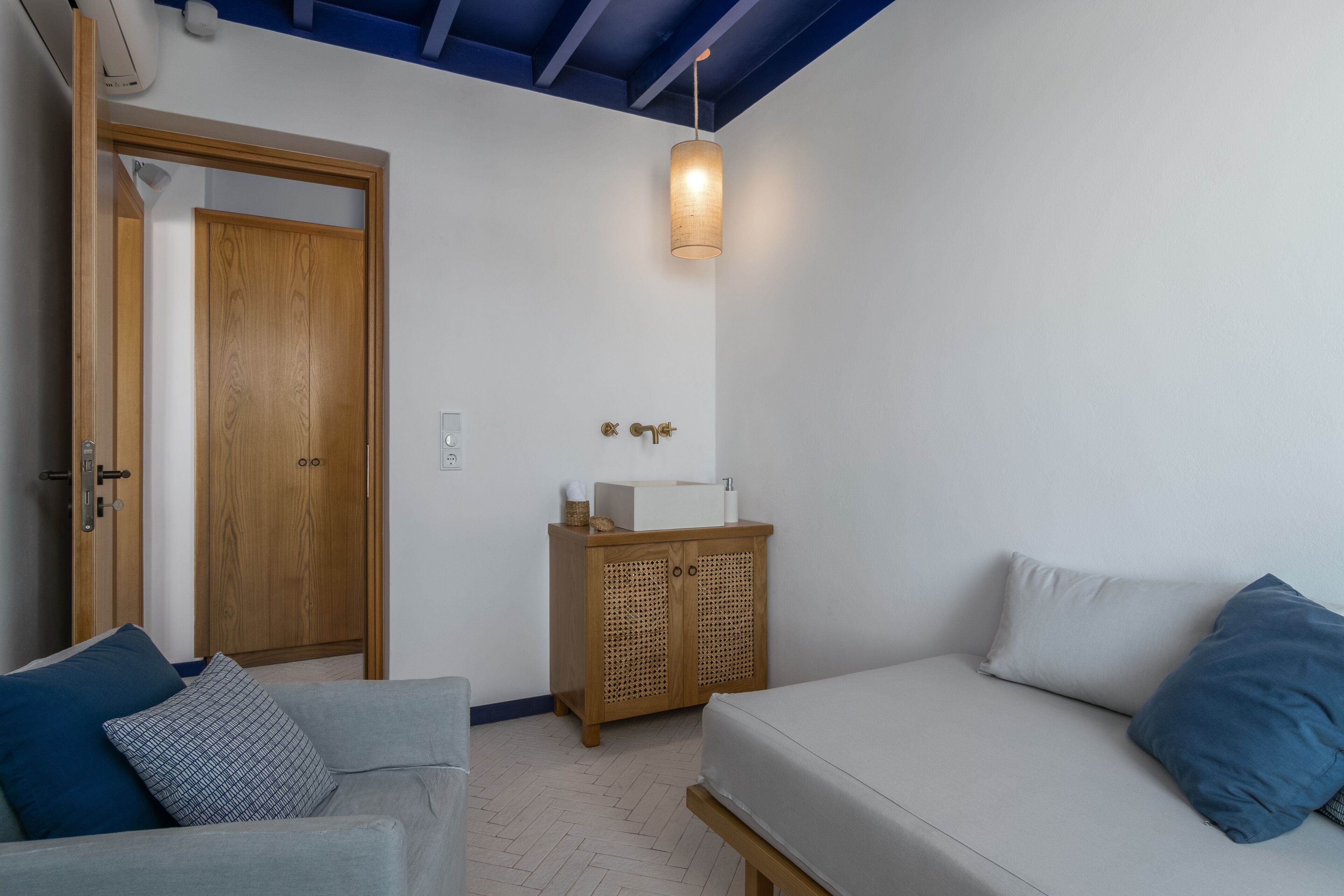 hammam villa with plunge pool | premium bedding, in-room safe, desk, soundproofing