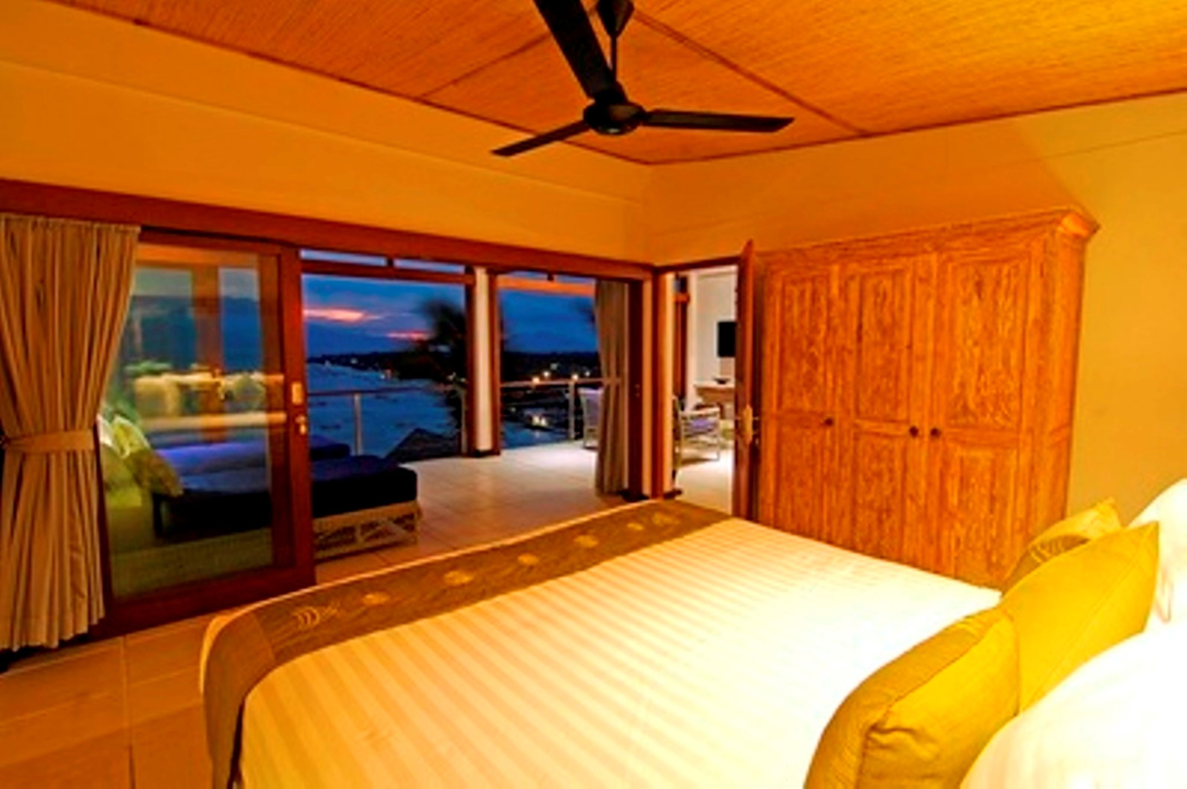 Villa de lujo, 1 habitación, vista al océano | 1 habitación, ropa de cama de alta calidad y minibar 