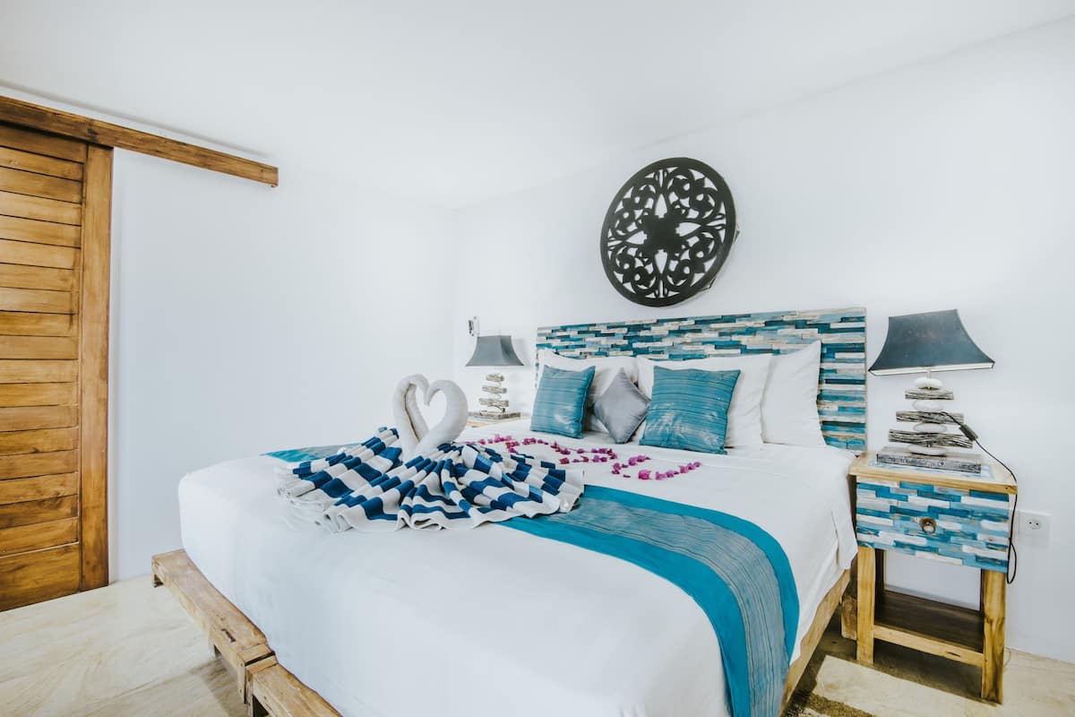 Villa Deluxe, 1 habitación, alberca privada, vista al mar | Ropa de cama de alta calidad, camas con pillow-top y minibar