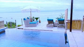 Luxury Villa, 2 Bedrooms, Private Pool, Sea View | Terrace/patio
