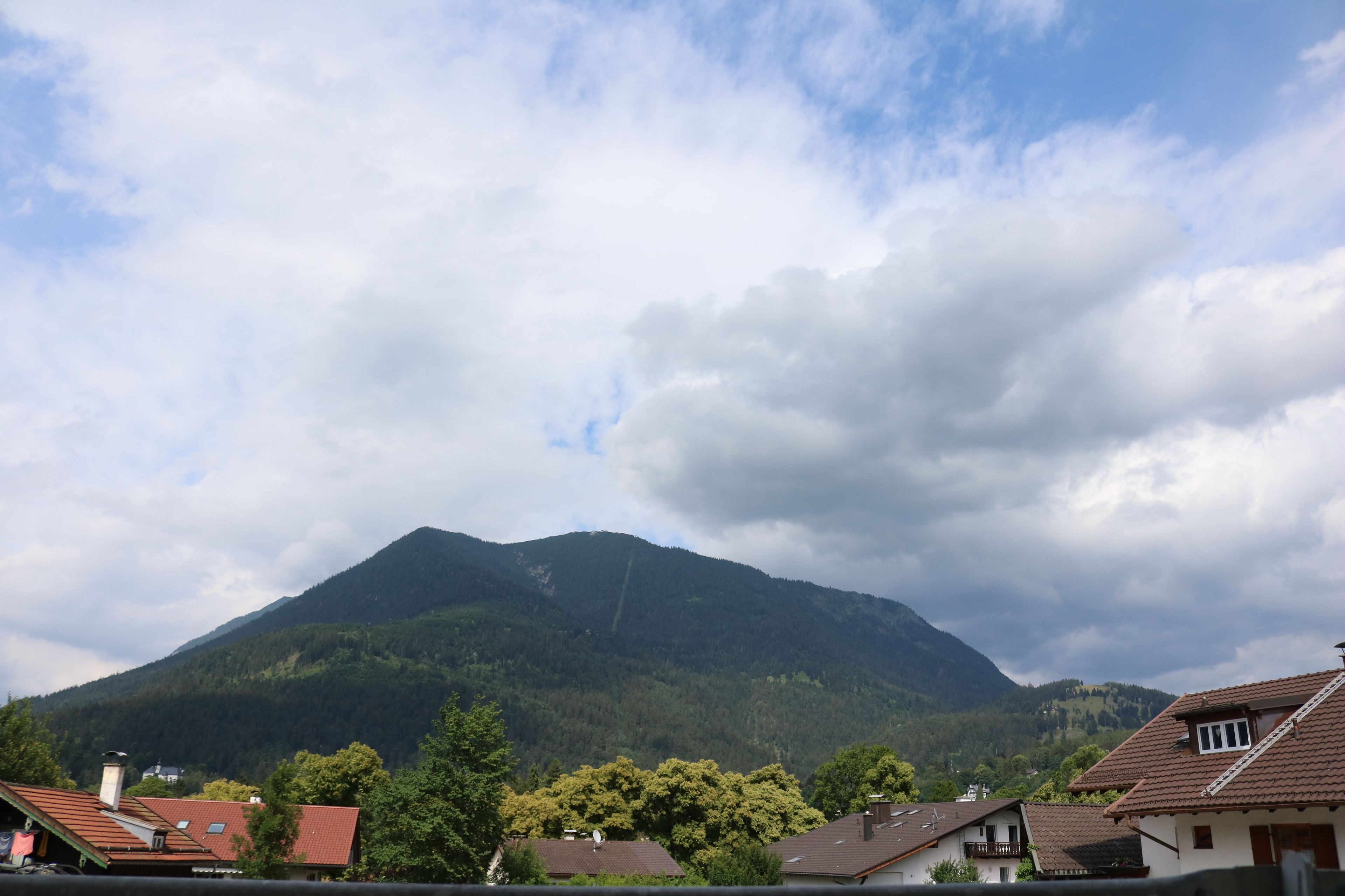 standard triple room, non smoking, mountain view | mountain view