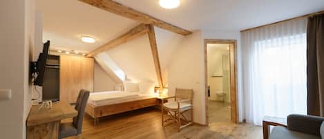 Chambre Double Confort, 1 grand lit, balcon (Groß) | 1 chambre, literie hypoallergénique, minibar, décoration personnalisée