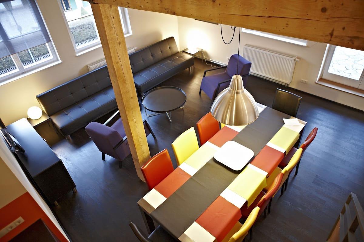 Leilighet, 5 soverom (8 Adults + 2 Children) | Oppholdsområde | Flatskjerm-TV
