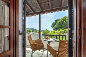 Habitación Deluxe, vista al mar | Terraza o patio