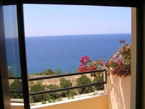 Apartment, 1 Schlafzimmer, Balkon, Meerblick | Schallisolierte Zimmer