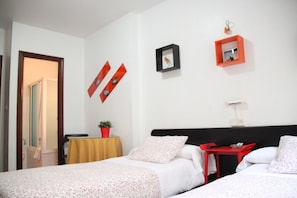 Twin Room - Pension Las Rias (A Coruña)