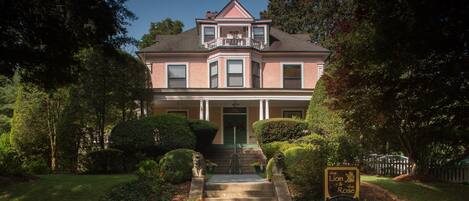 Voorkant van accommodatie