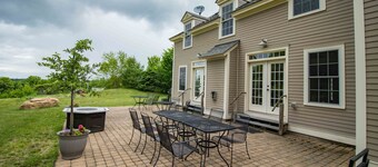 The Old Lantern Inn and Barn