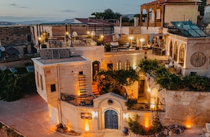 Exterior - Helios Cave Hotel (Ürgüp)