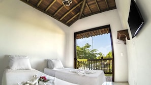 Coffres-forts dans les chambres, bureau, rideaux occultants