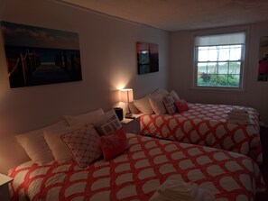 Vintage Decor 2 Queen Bed Ocean View | View from room - Surfside Inn Chatham (Chatham)