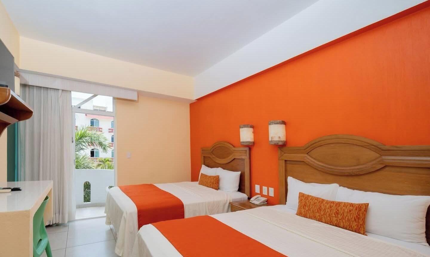 Standard Double Room, 2 Queen Beds | In-room safe, laptop workspace, Internet, bed sheets