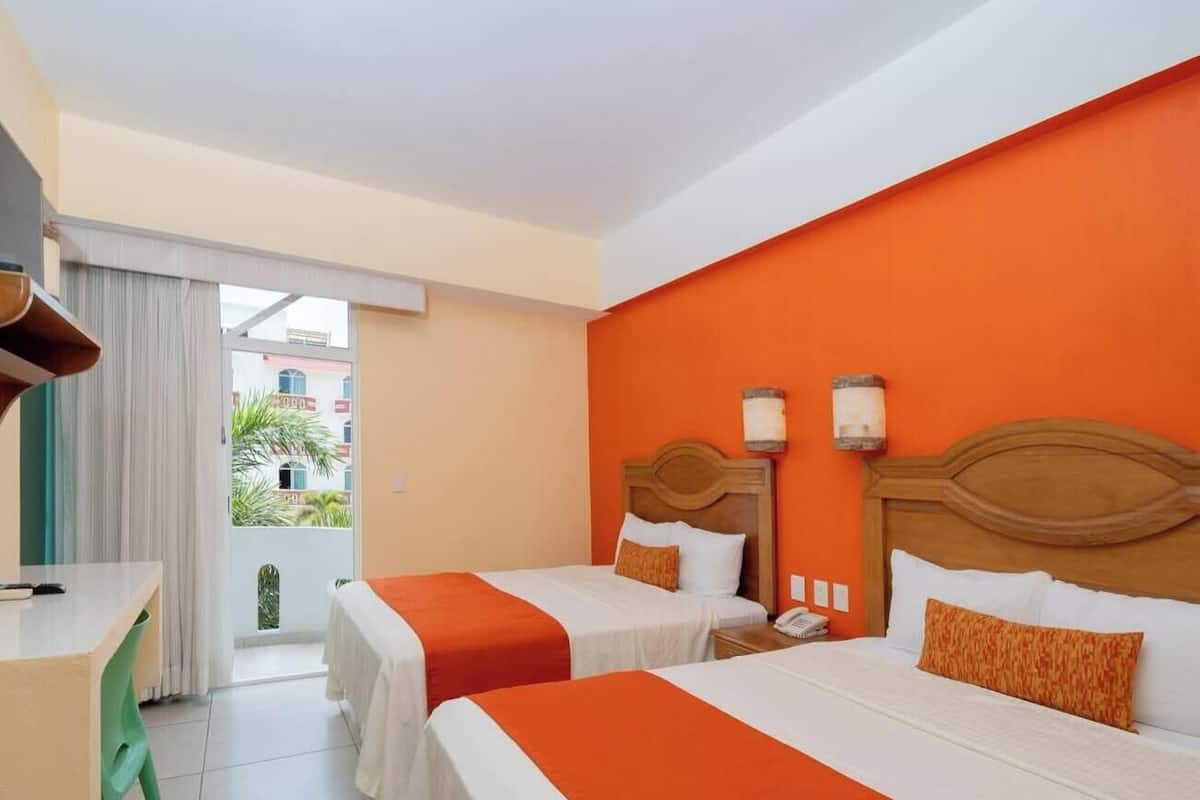 Standard Double Room, 2 Queen Beds | In-room safe, laptop workspace, Internet, bed sheets