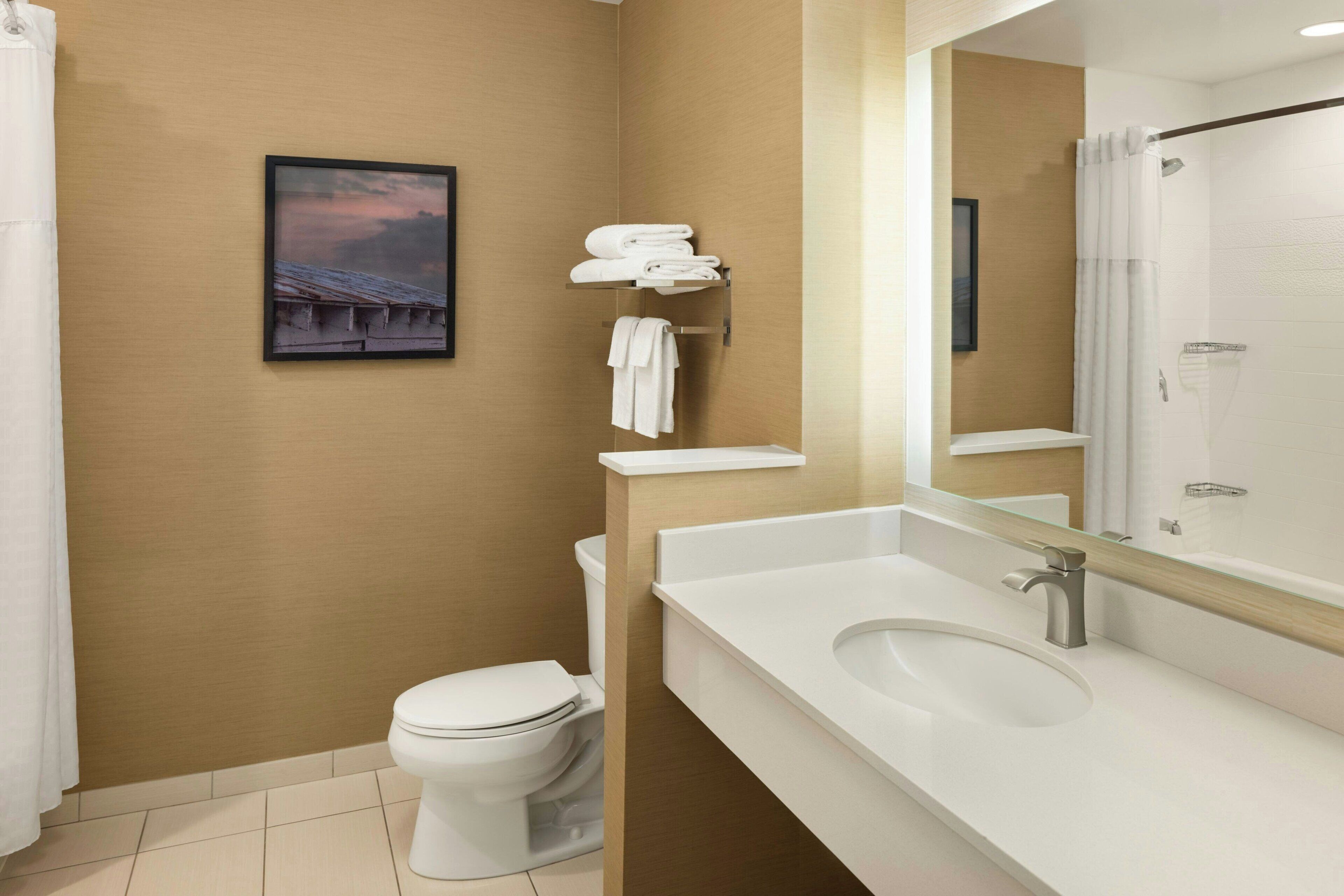 room, 2 queen beds, non smoking | bathroom | combined shower/bathtub, hair dryer, towels