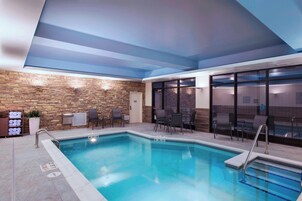 Una piscina techada