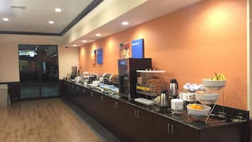 Free daily buffet breakfast