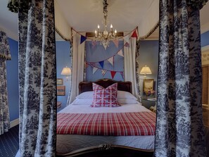 Superior Double Room, Ensuite (Room #2) - The English Merchant's Inn (Waxahachie)