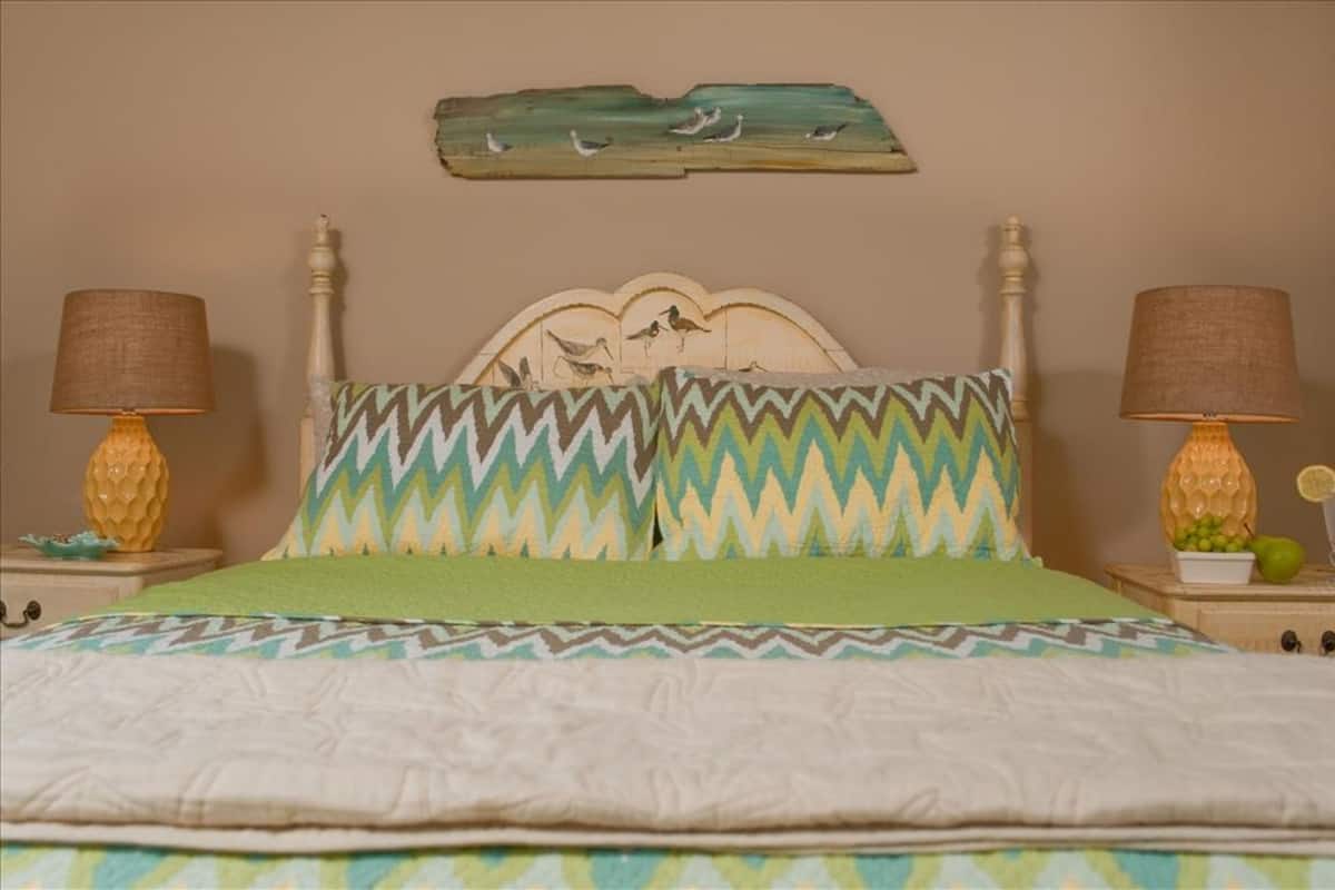 Ropa de cama de alta calidad y camas con pillow-top