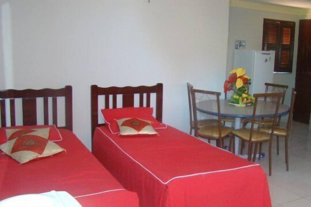 Rollaway beds (surcharge), WiFi (free)