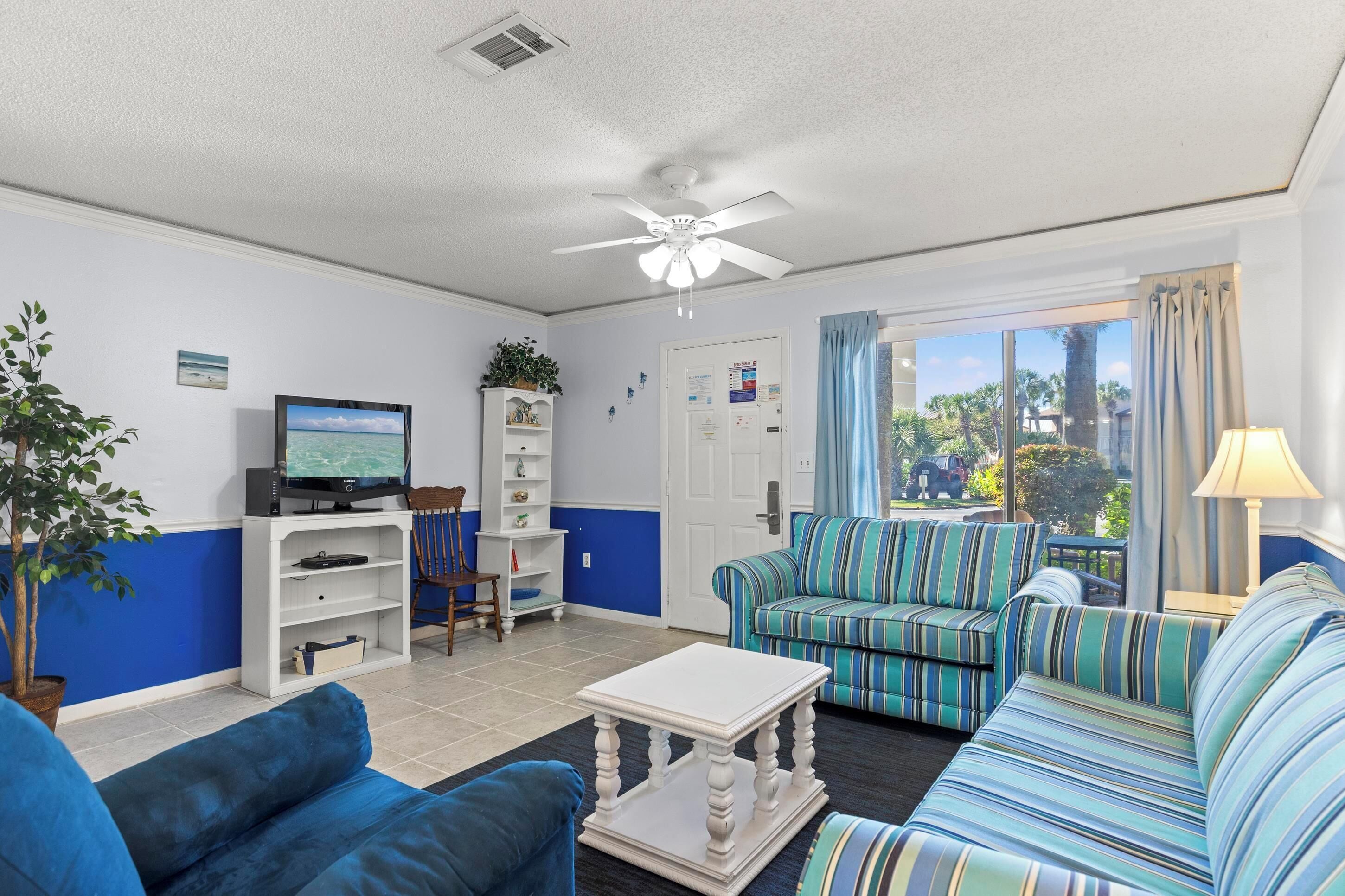 公寓客房, 2 間臥室 (SB3) | 起居區 | 平面電視