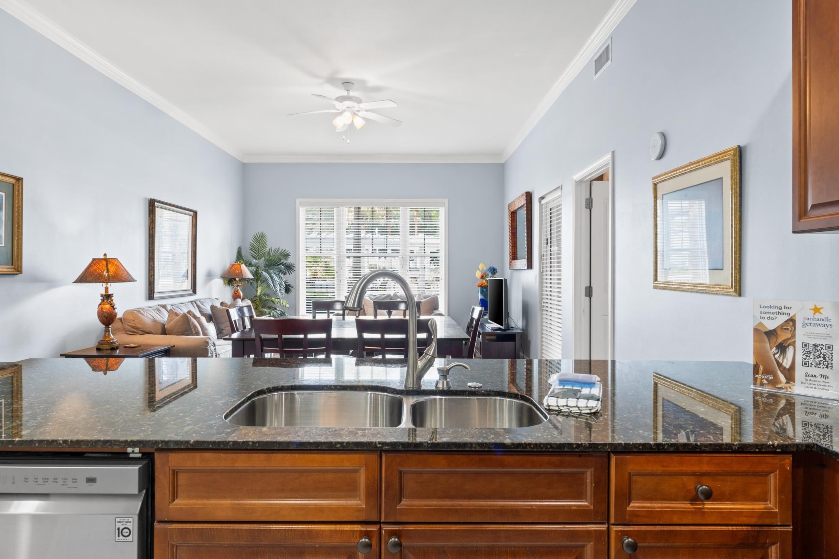 Condo, 2 habitaciones, vista al resort | Cocina privada | Refrigerador con congelador, microondas, horno y parrilla de estufa 