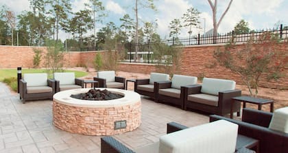 Courtyard by Marriott Houston City Place