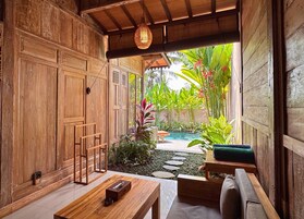 One Bedroom Pool Villa | Living area