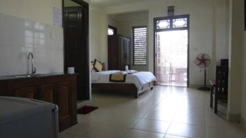 Quarto solteiro | Frigobar, escrivaninha, Wi-Fi de cortesia