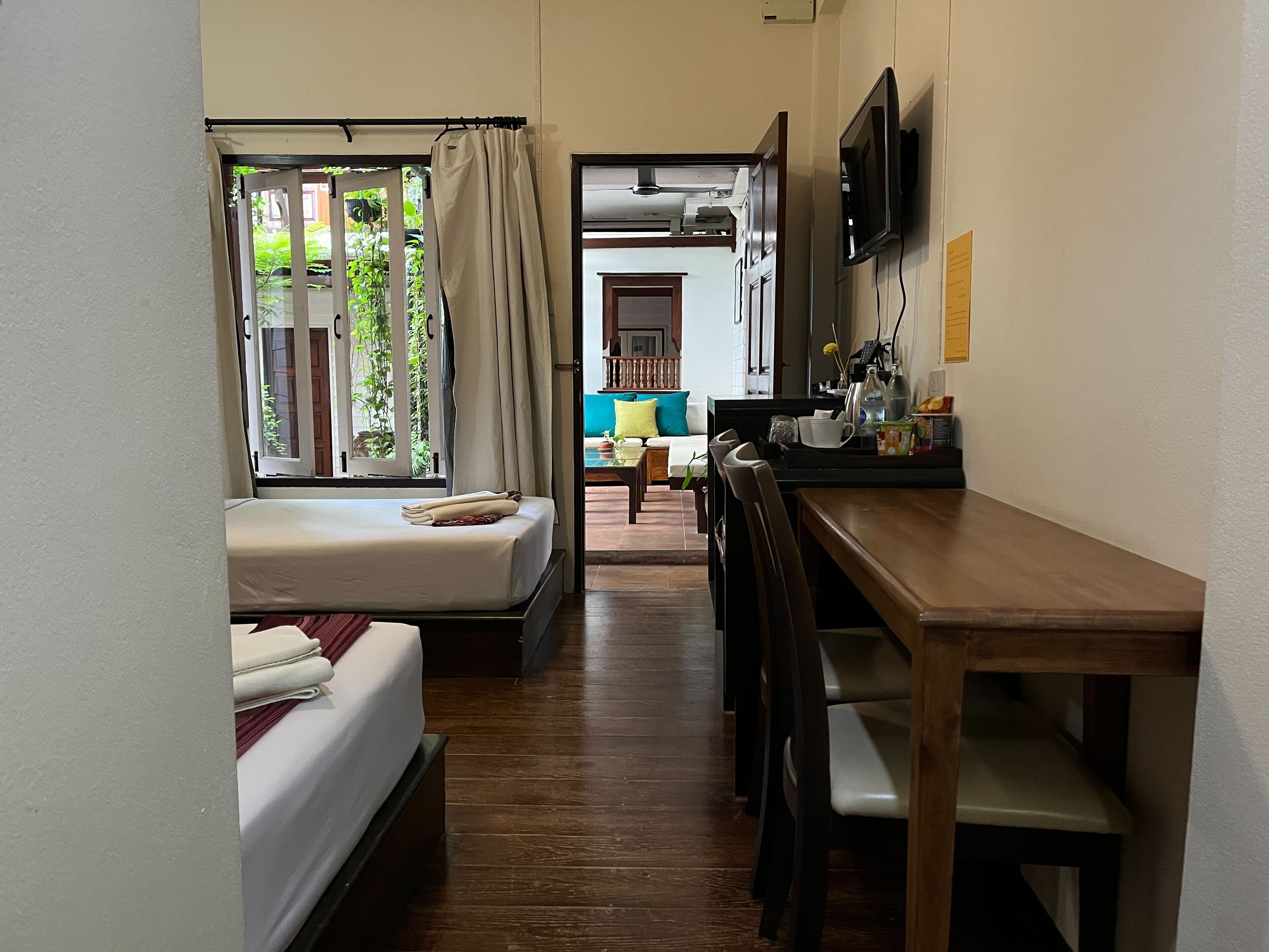 Standard Twin Room | Minibar, individually decorated, individually furnished, free WiFi