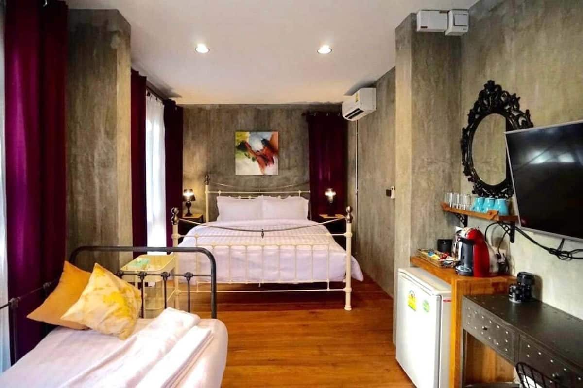 Junior Suite Triple