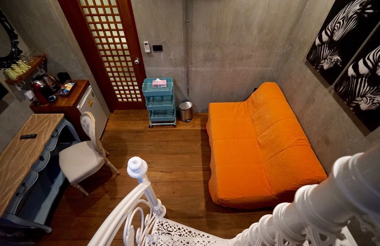 duplex suite | desk, blackout curtains, free cots/infant beds, free wifi