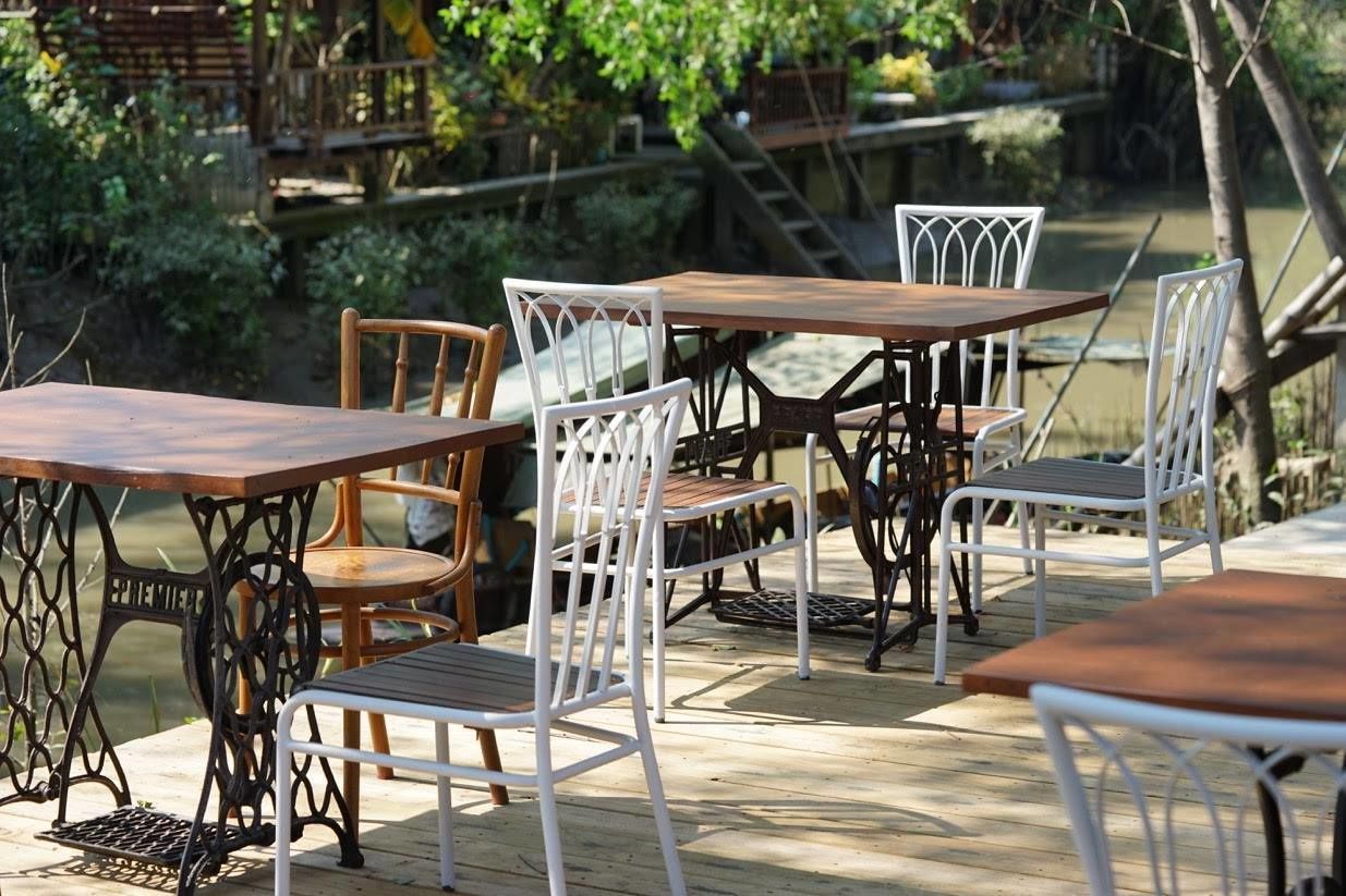 每日供应自助式早餐（每人 THB 350）