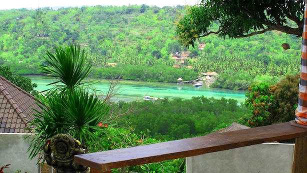 Unclassified image, 1 of 64, button - DMas Huts Lembongan (Lembongan Island)