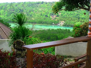 Aerial view - DMas Huts Lembongan (Lembongan Island)