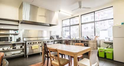 Downtown Backpackers Hostel