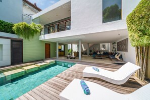 Piscina externa