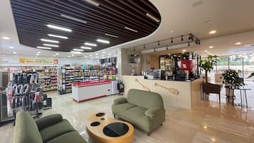 Snack bar