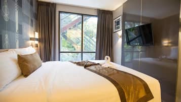 Superior Room | Minibar, in-room safe, desk, free WiFi