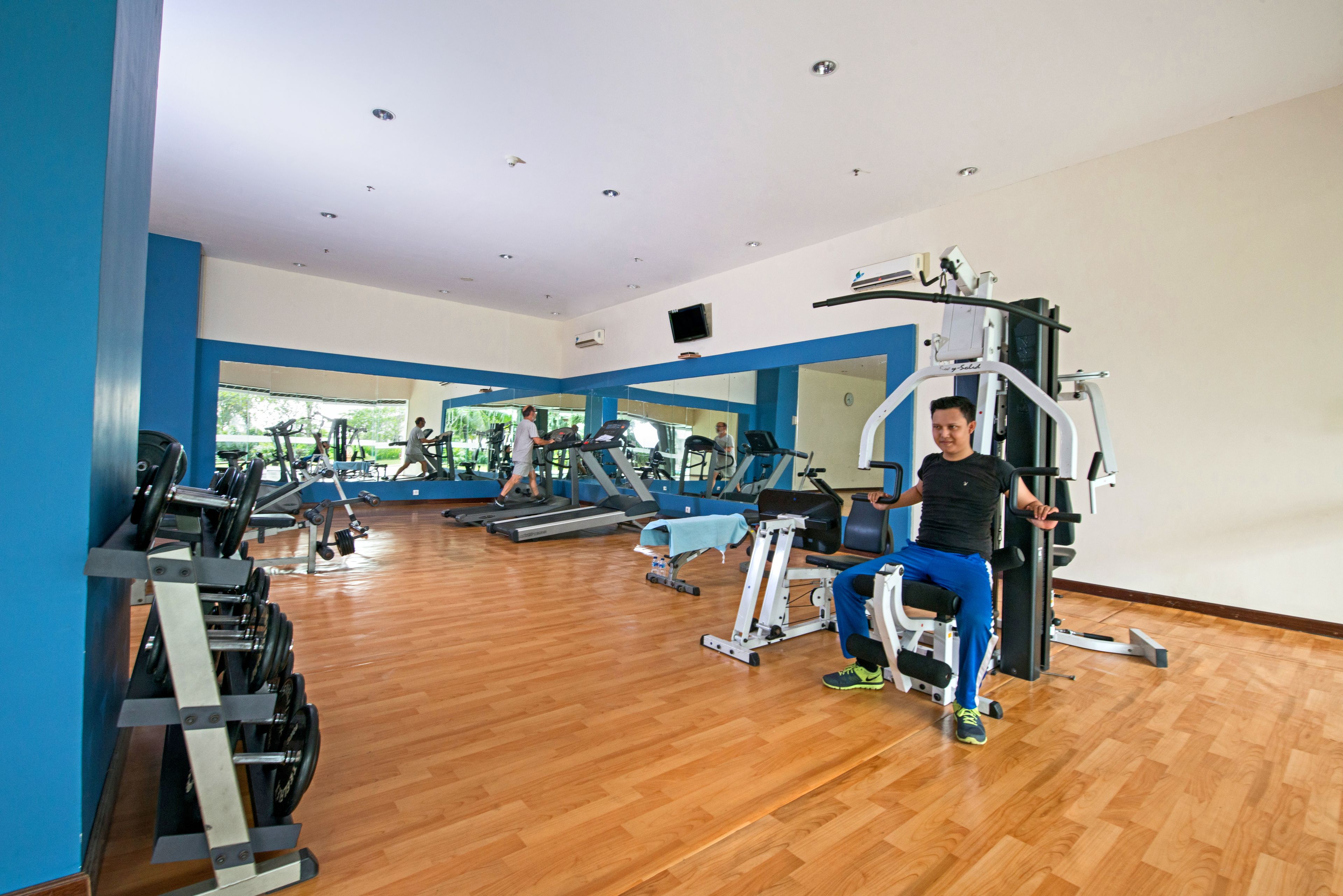 Photo - Grand Whiz Poins Simatupang Jakarta